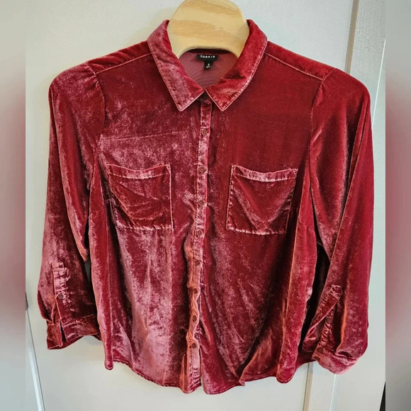 Torrid Madison Velvet Button Up Long Sleeve Shirt 3X - Picture 2 of 6